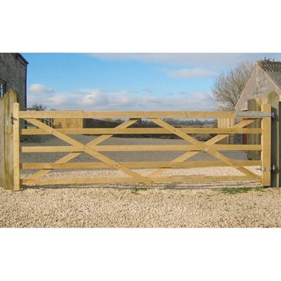 Charlton Forester 5 Bar Treated Gate 12ft